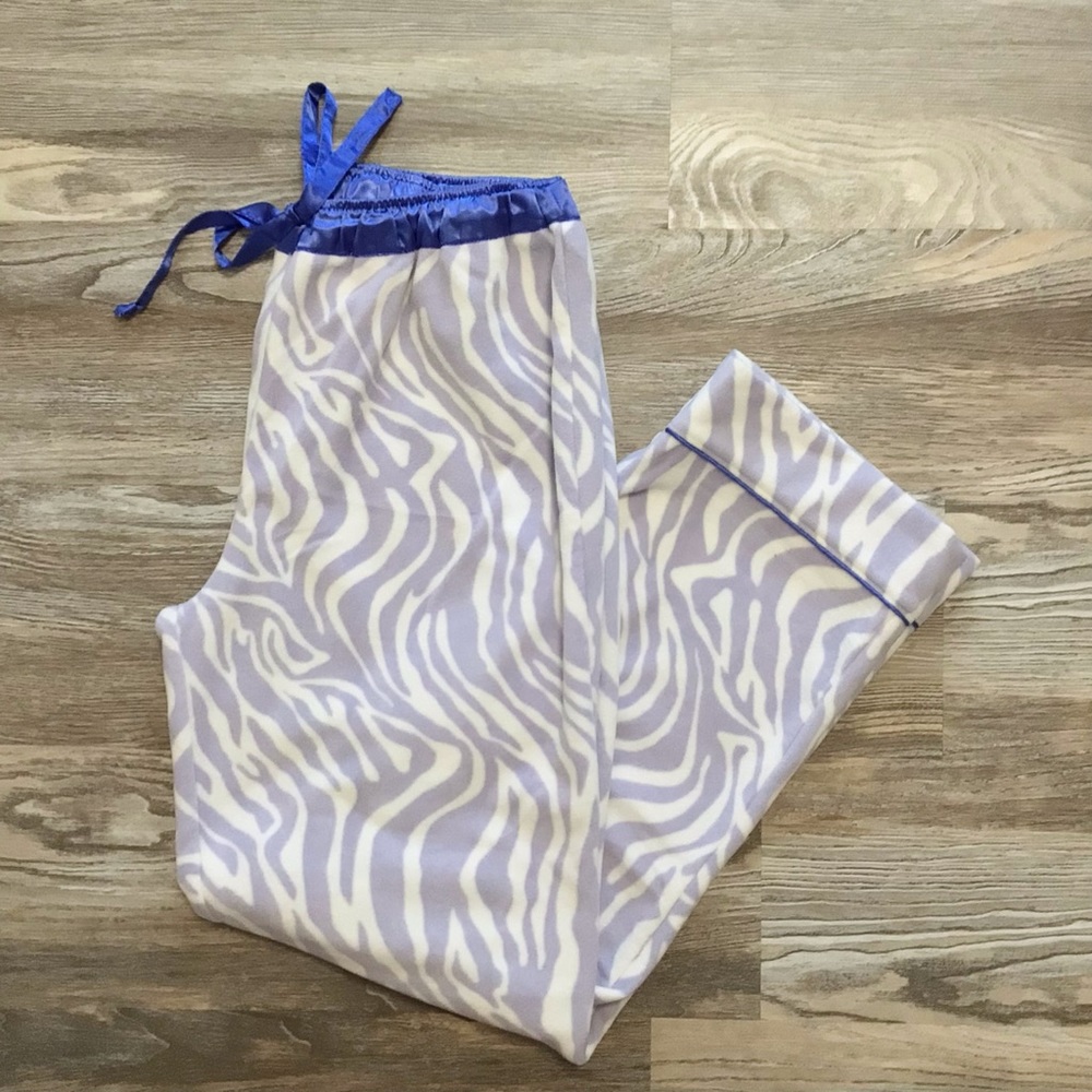 Pajamagram Lilac White Animal Print Fleece Pajama Bottom Medium
